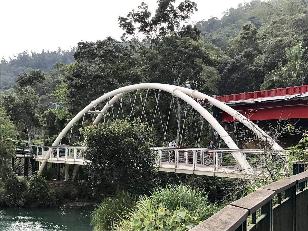 Minren Hotel Yuchi Bagian luar foto