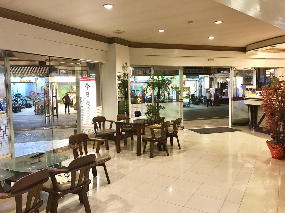 Minren Hotel Yuchi Bagian luar foto